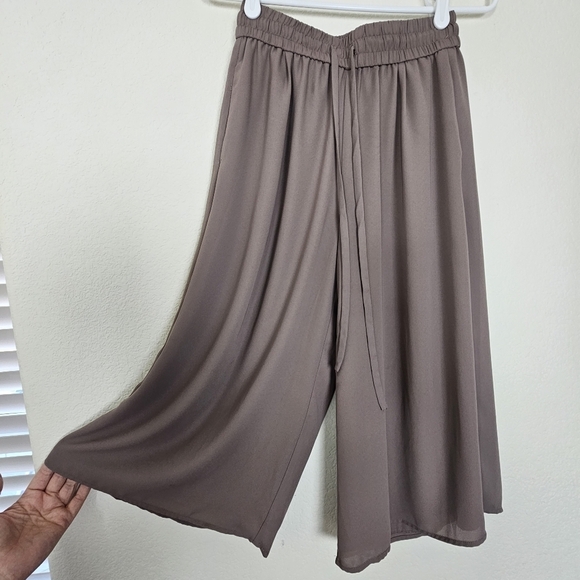 Babaton Luiz Pant - Picture 15 of 15